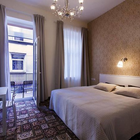 Real House Aparthotel Вилнюс Екстериор снимка