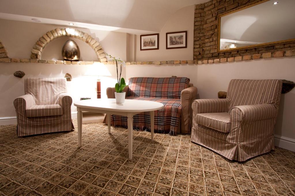 Real House Aparthotel Вилнюс Стая снимка
